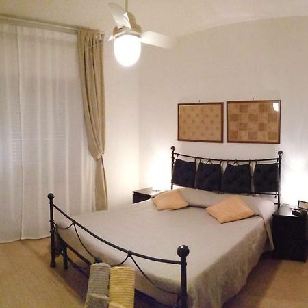 Apartament L'Approdo Del Re Caserta Zewnętrze zdjęcie