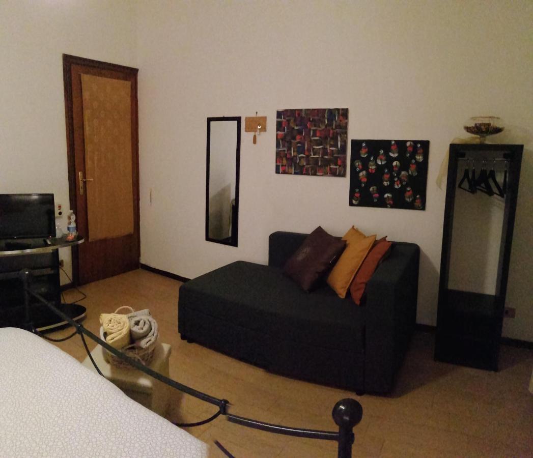 Apartament L'Approdo Del Re Caserta Zewnętrze zdjęcie