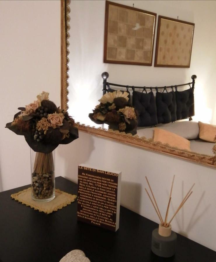 Apartament L'Approdo Del Re Caserta Zewnętrze zdjęcie