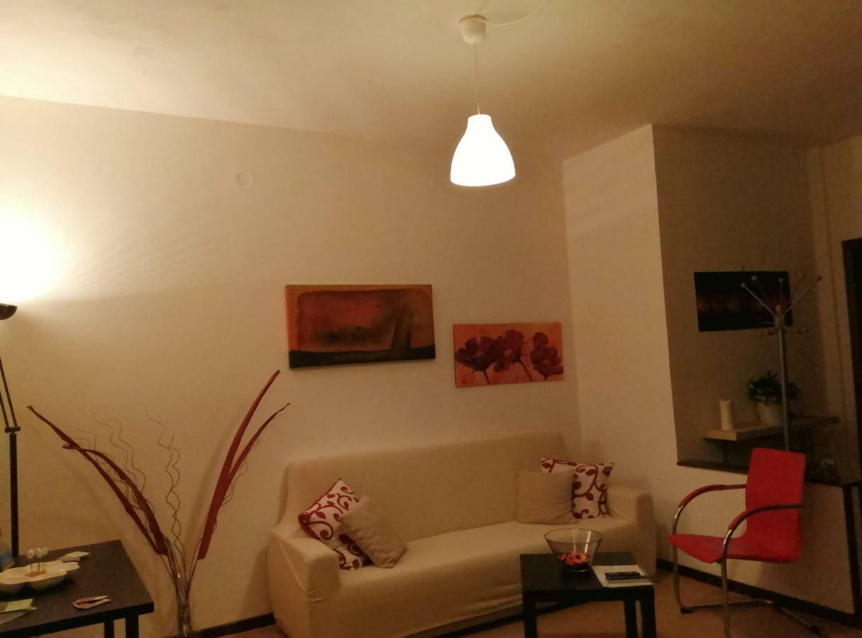 Apartament L'Approdo Del Re Caserta Zewnętrze zdjęcie